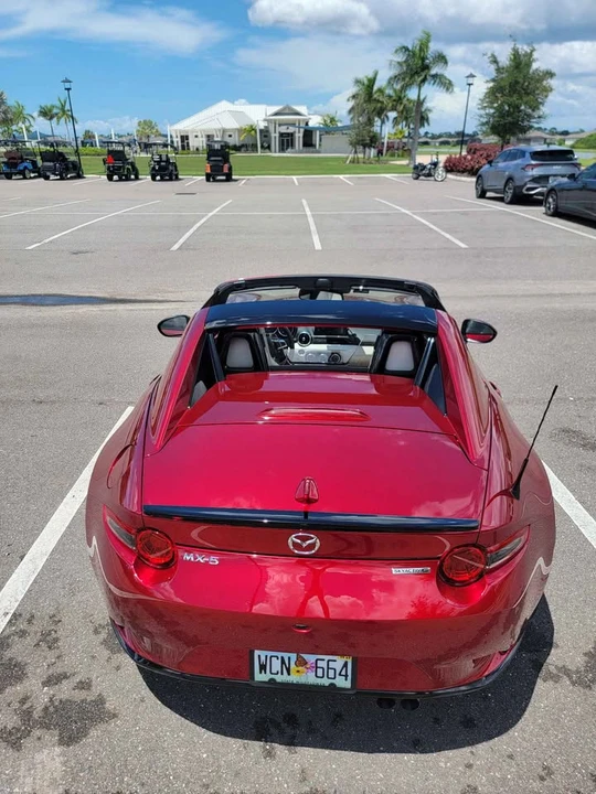 2021 Mazda ND MX-5 Miata - Image 9 of 11