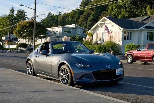 2021 Mazda MAZDA MX-5 Miata RF Grand Touring Convertible 2D