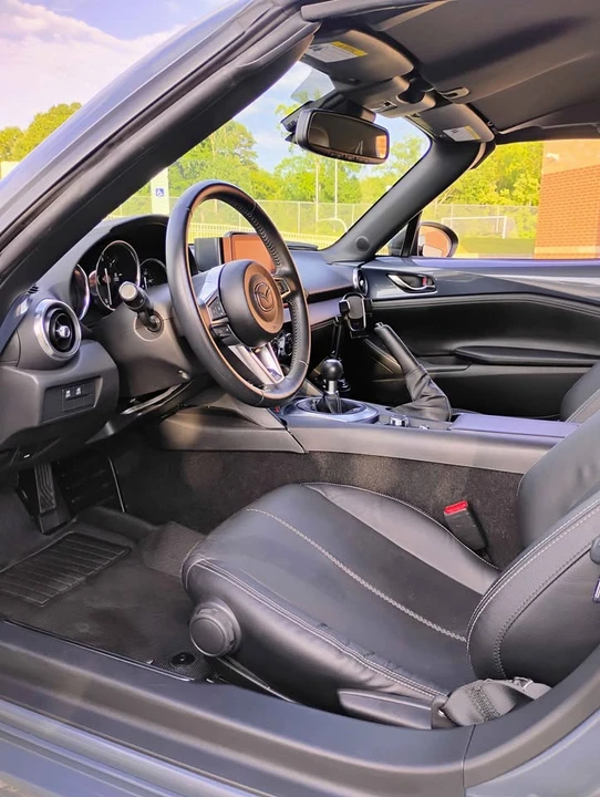 2021 Mazda ND MX-5 Miata - Image 12 of 13