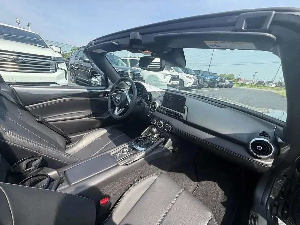 2021 Mazda ND MX-5 Miata - Image 17 of 19