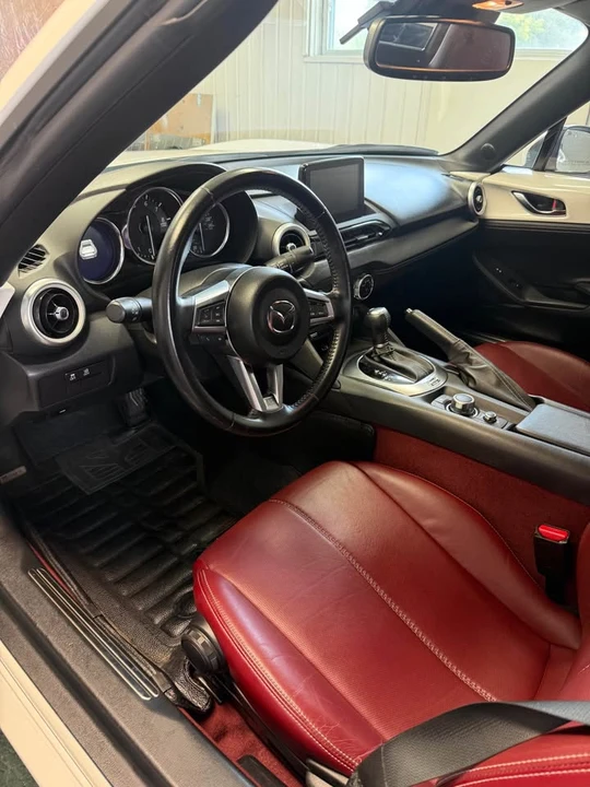2021 Mazda ND MX-5 Miata - Image 9 of 12