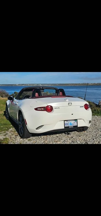 2021 Mazda ND MX-5 Miata - Image 4 of 5