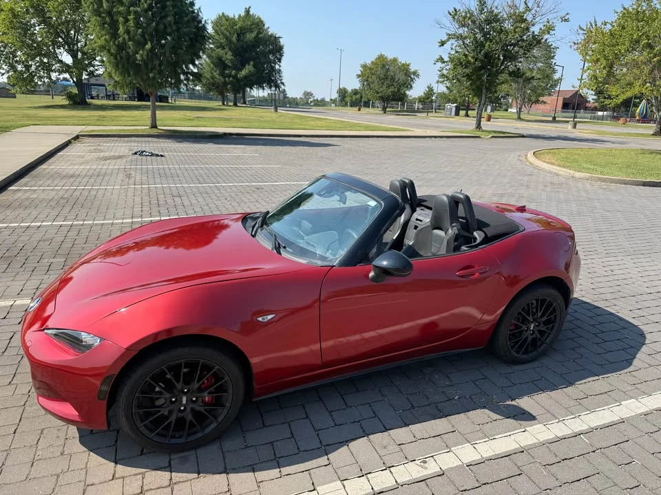 2021 Mazda ND MX-5 Miata - Image 9 of 17