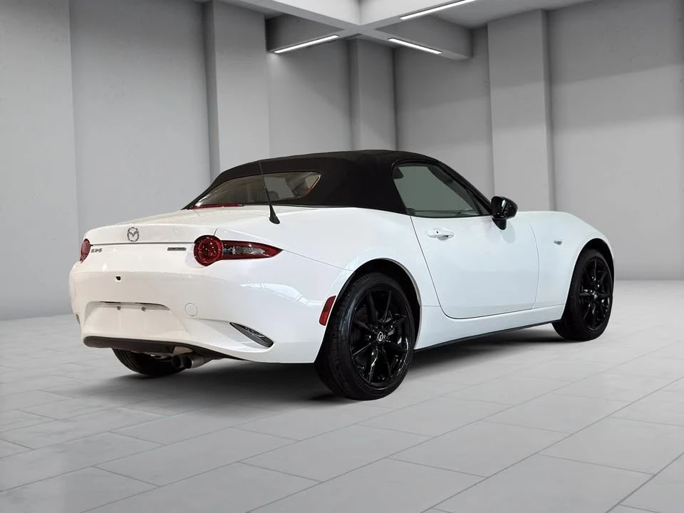 2021 Mazda ND MX-5 Miata - Image 17 of 20
