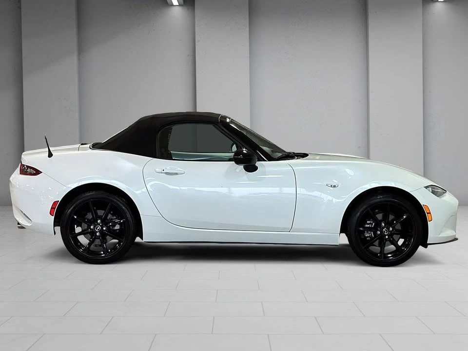 2021 Mazda ND MX-5 Miata - Image 19 of 20