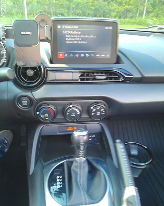 2021 Mazda ND MX-5 Miata - Image 15 of 18