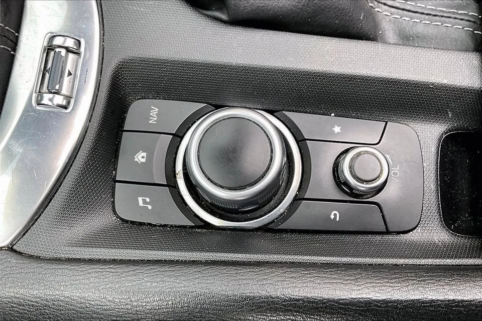2021 Mazda ND MX-5 Miata - Image 14 of 20