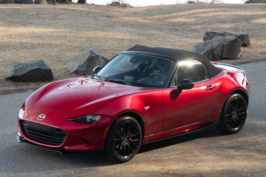 2021 Mazda ND MX-5 Miata - Image 11 of 31