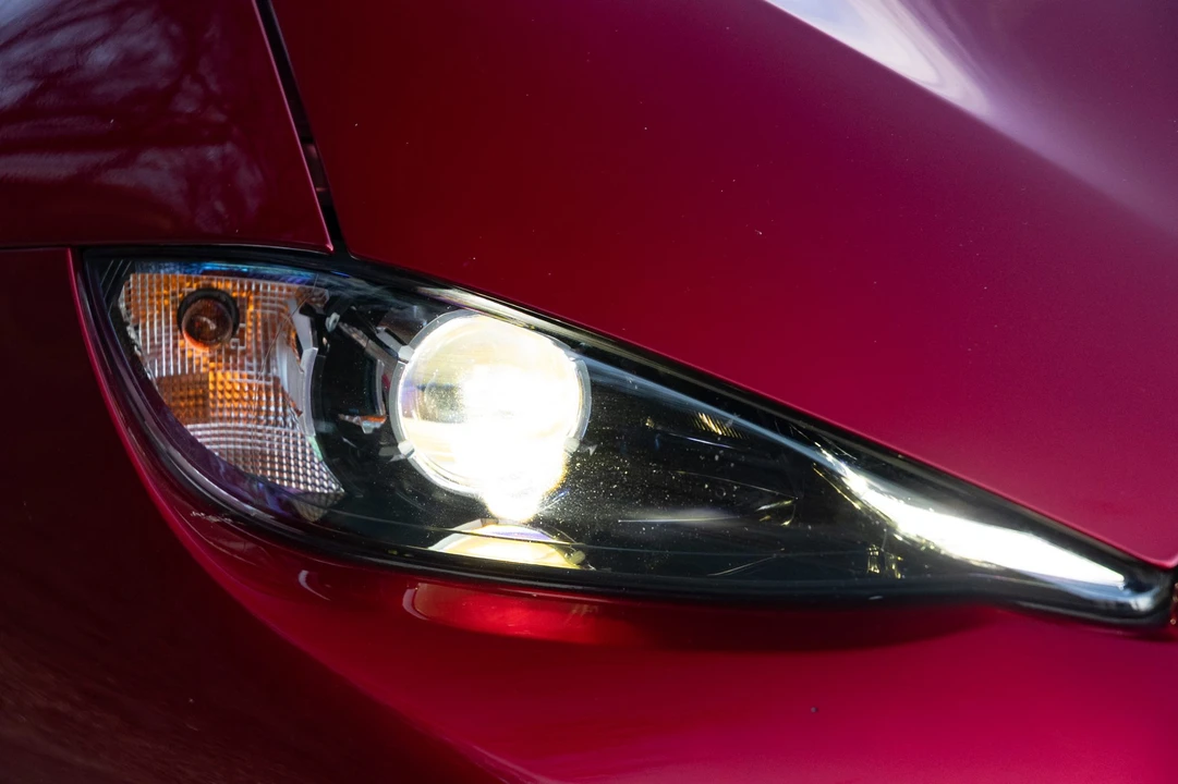 2021 Mazda ND MX-5 Miata - Image 27 of 31