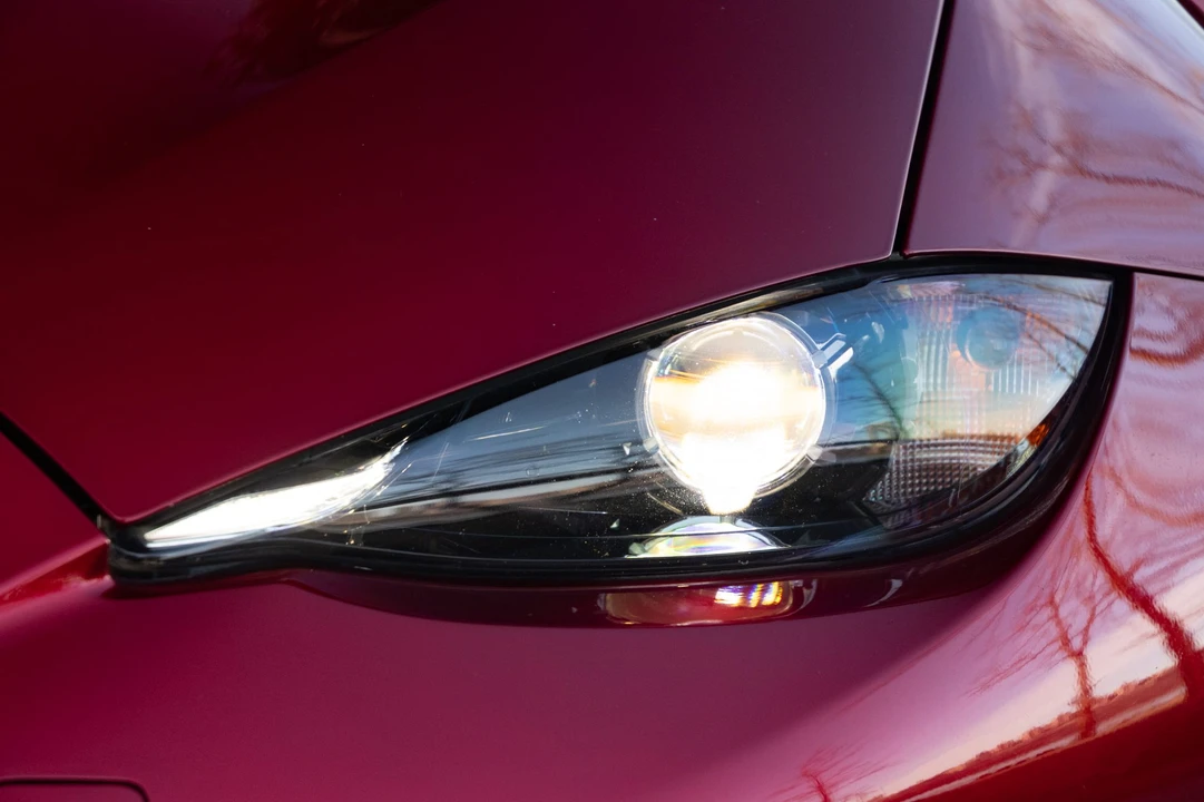 2021 Mazda ND MX-5 Miata - Image 28 of 31