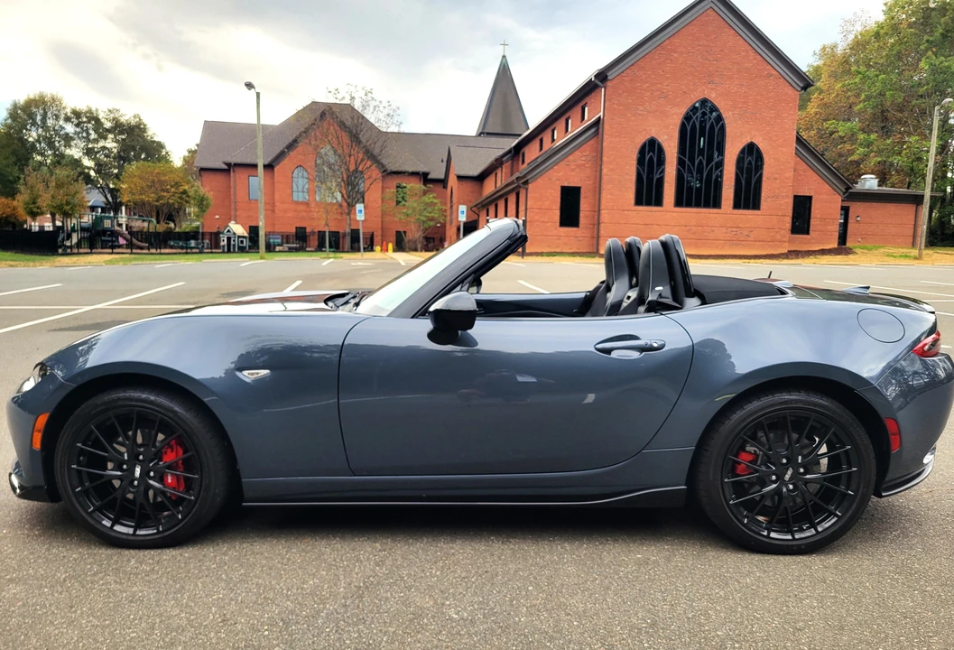 2021 Mazda ND MX-5 Miata - Image 9 of 31