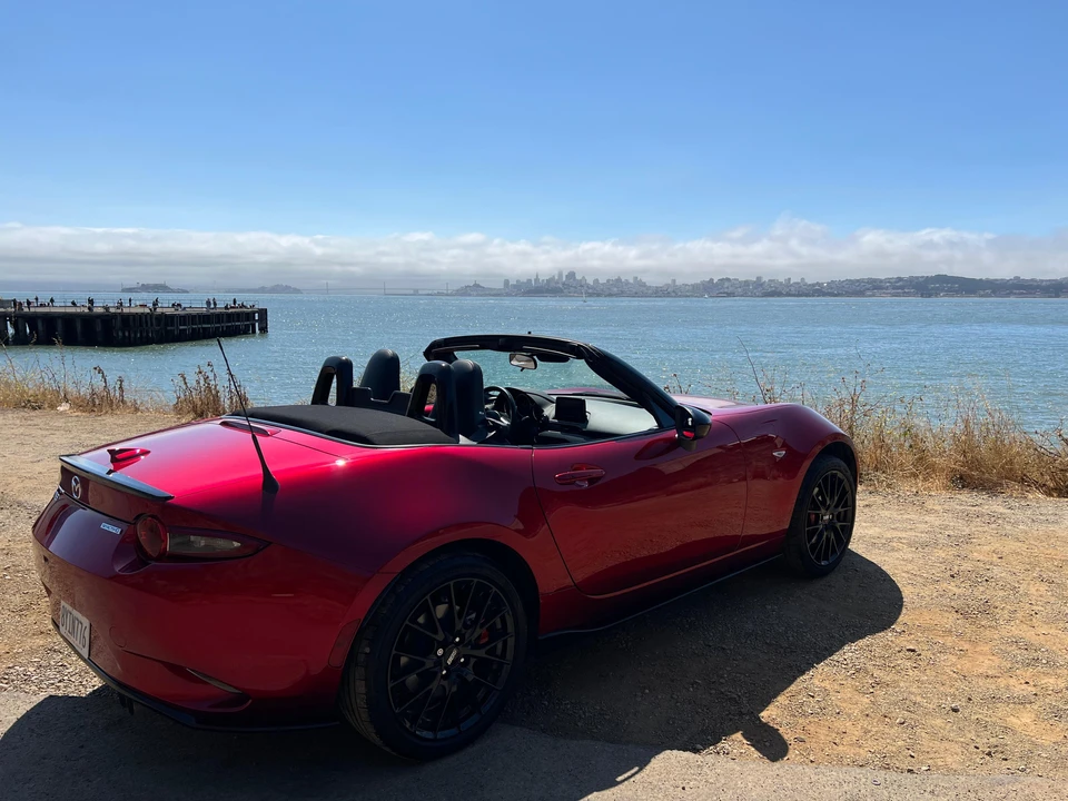2021 Mazda ND MX-5 Miata - Image 15 of 31