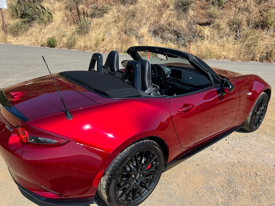 2021 Mazda ND MX-5 Miata - Image 16 of 31