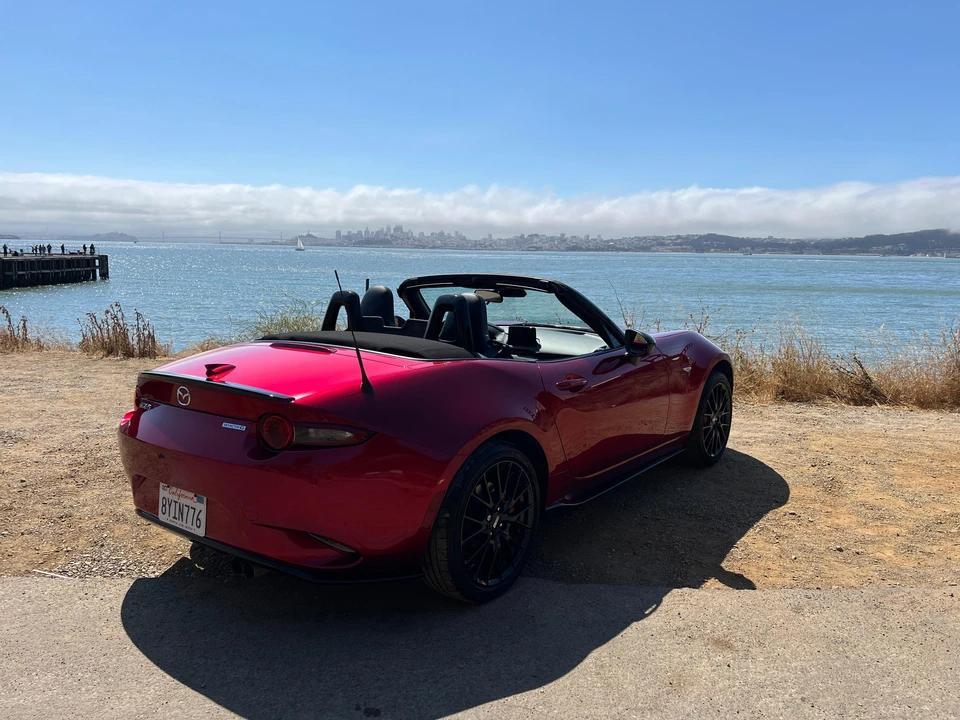 2021 Mazda ND MX-5 Miata - Image 14 of 31