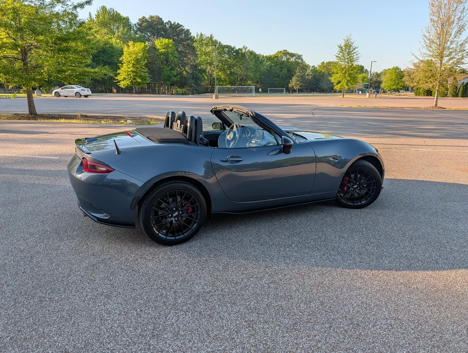 2021 Mazda ND MX-5 Miata - Image 12 of 31