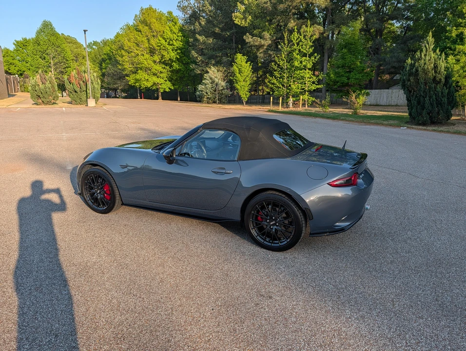 2021 Mazda ND MX-5 Miata - Image 19 of 31