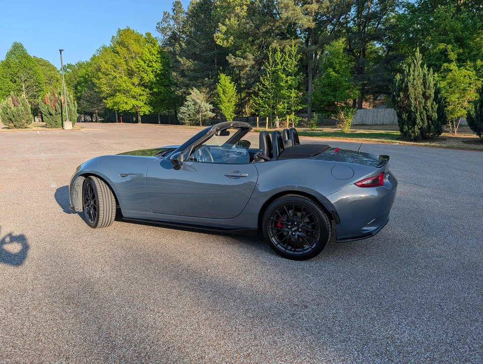 2021 Mazda ND MX-5 Miata - Image 9 of 31