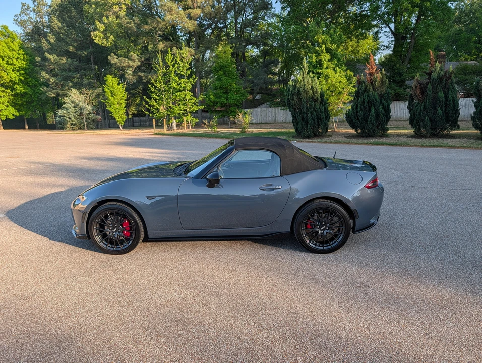 2021 Mazda ND MX-5 Miata - Image 18 of 31