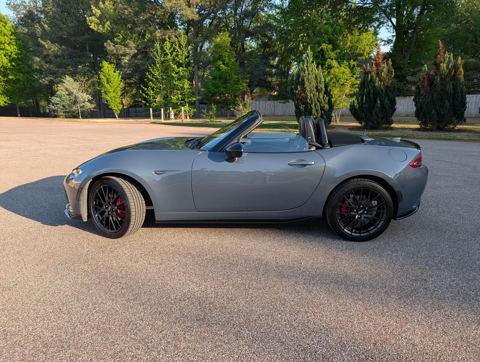 2021 Mazda ND MX-5 Miata - Image 8 of 31