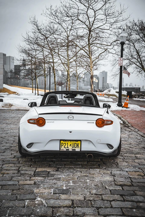 2021 Mazda ND MX-5 Miata - Image 8 of 31