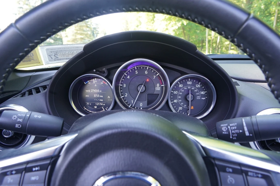 2021 Mazda ND MX-5 Miata - Image 2 of 31