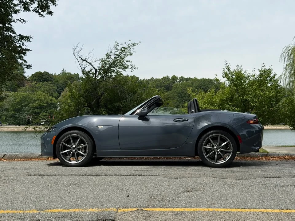2021 Mazda ND MX-5 Miata - Image 4 of 17