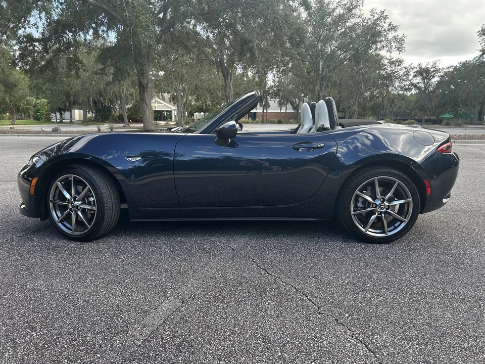 2021 Mazda ND MX-5 Miata - Image 3 of 31