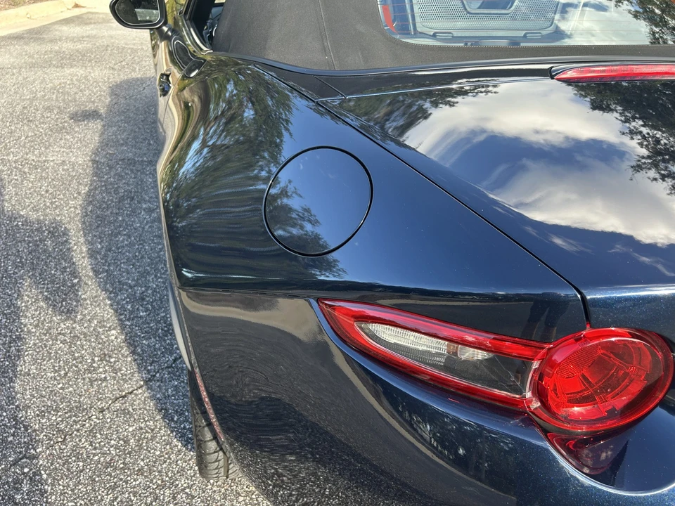 2021 Mazda ND MX-5 Miata - Image 19 of 31