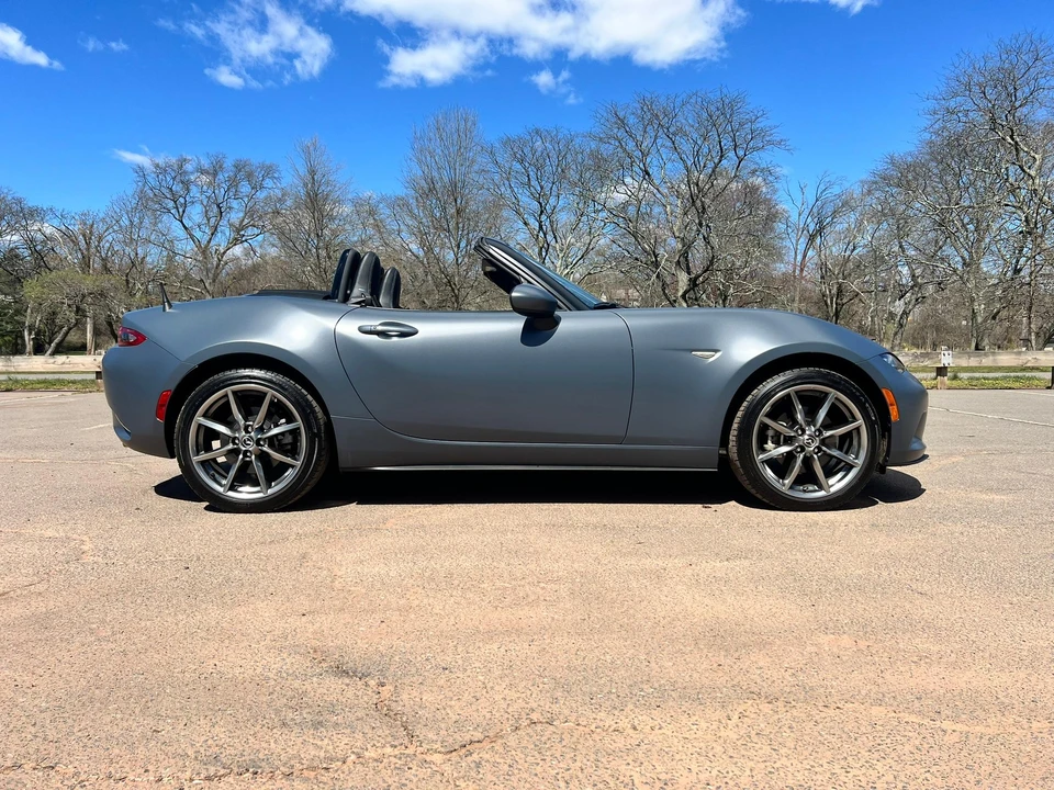 2021 Mazda ND MX-5 Miata - Image 14 of 31