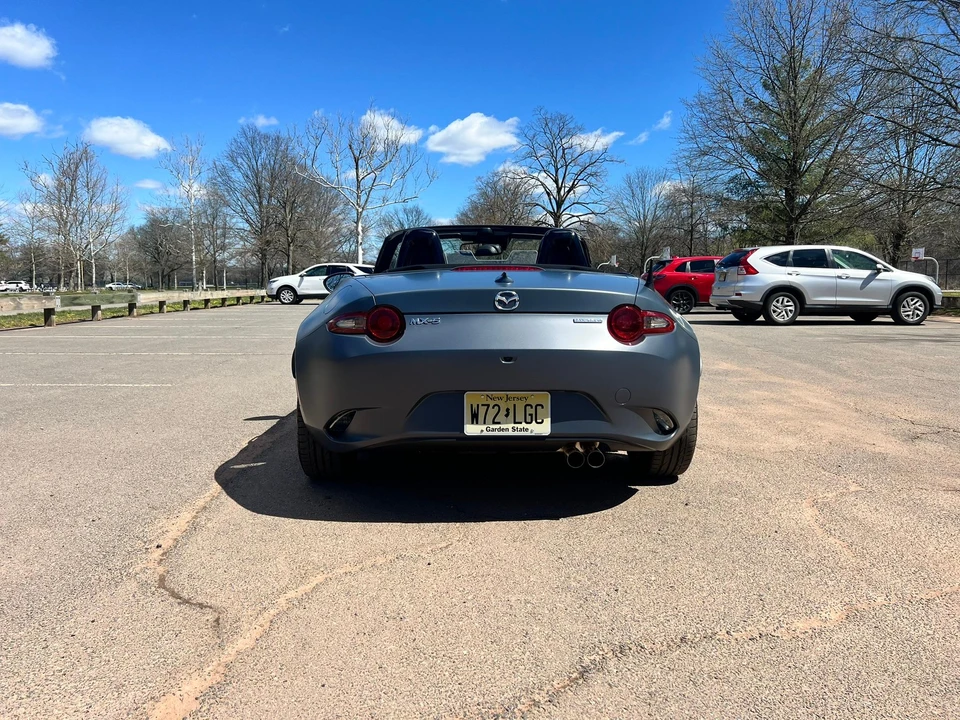 2021 Mazda ND MX-5 Miata - Image 10 of 31
