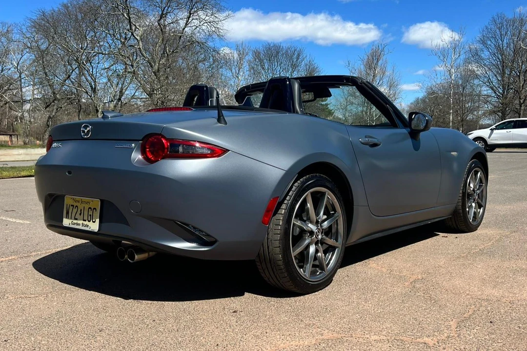 2021 Mazda ND MX-5 Miata - Image 4 of 31
