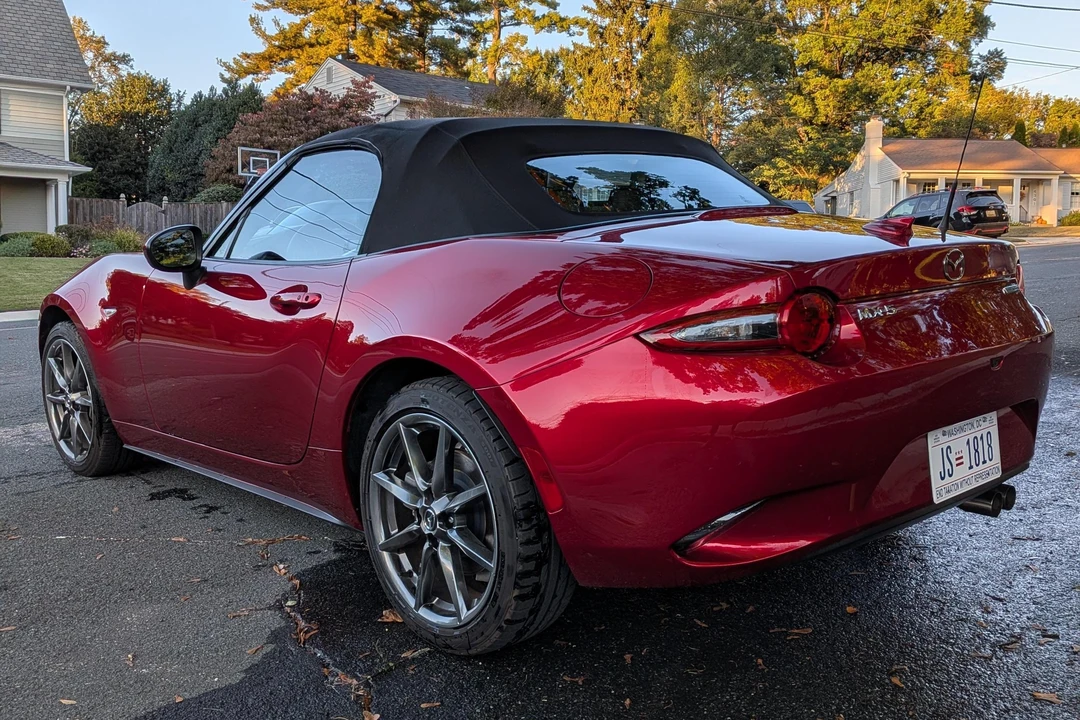 2021 Mazda ND MX-5 Miata - Image 16 of 31