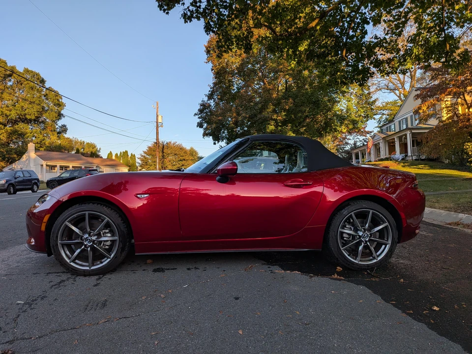 2021 Mazda ND MX-5 Miata - Image 14 of 31