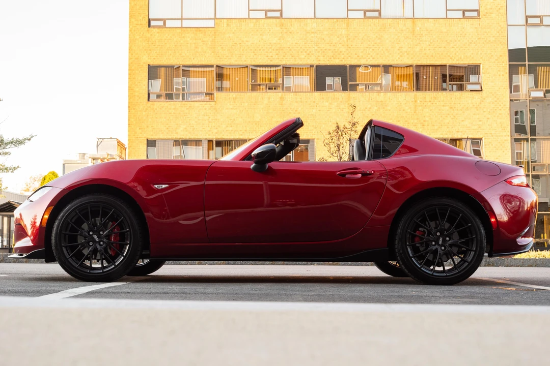2021 Mazda ND MX-5 Miata - Image 7 of 31