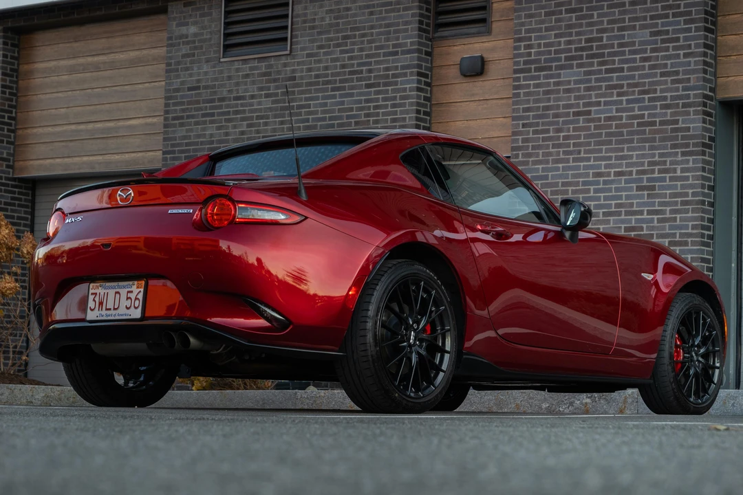 2021 Mazda ND MX-5 Miata - Image 14 of 31