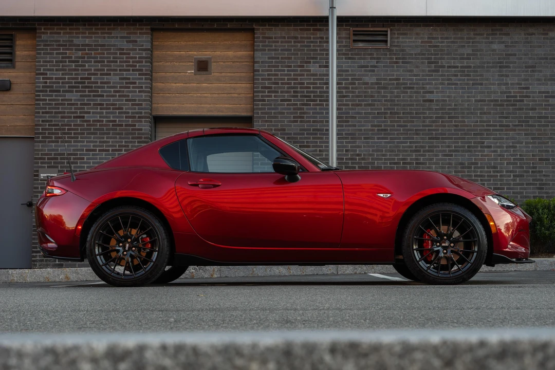 2021 Mazda ND MX-5 Miata - Image 15 of 31