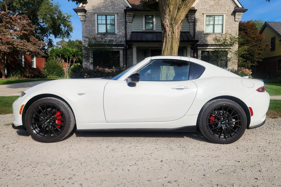 2021 Mazda ND MX-5 Miata - Image 15 of 31