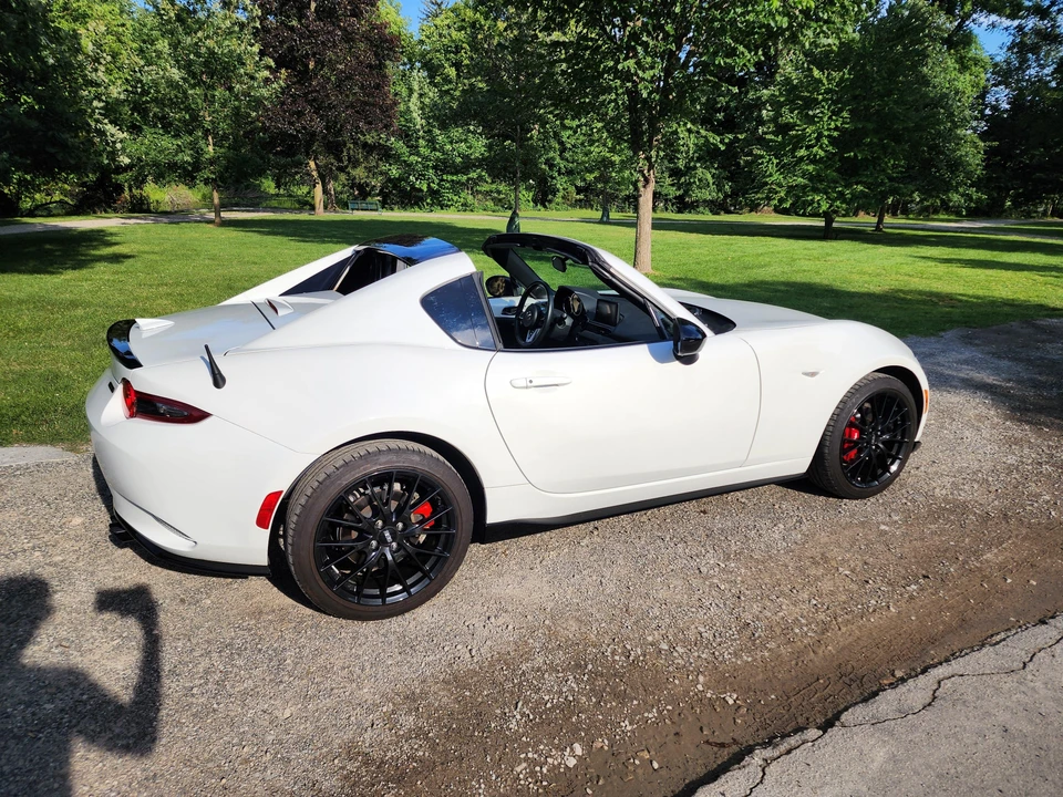 2021 Mazda ND MX-5 Miata - Image 8 of 31
