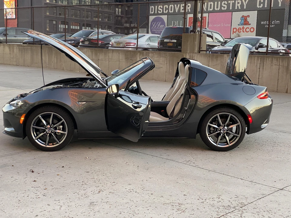 2021 Mazda ND MX-5 Miata - Image 29 of 31