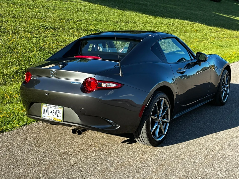 2021 Mazda ND MX-5 Miata - Image 17 of 31