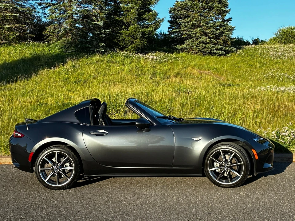 2021 Mazda ND MX-5 Miata - Image 9 of 31