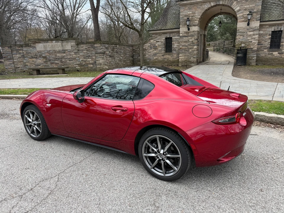 2021 Mazda ND MX-5 Miata - Image 29 of 31