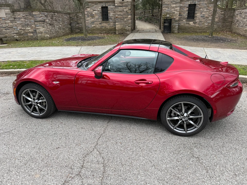 2021 Mazda ND MX-5 Miata - Image 27 of 31