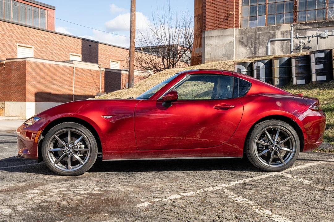 2021 Mazda ND MX-5 Miata - Image 14 of 31