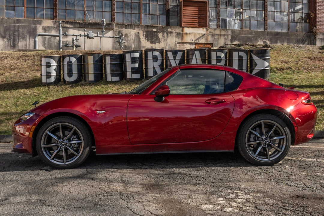 2021 Mazda ND MX-5 Miata - Image 15 of 31