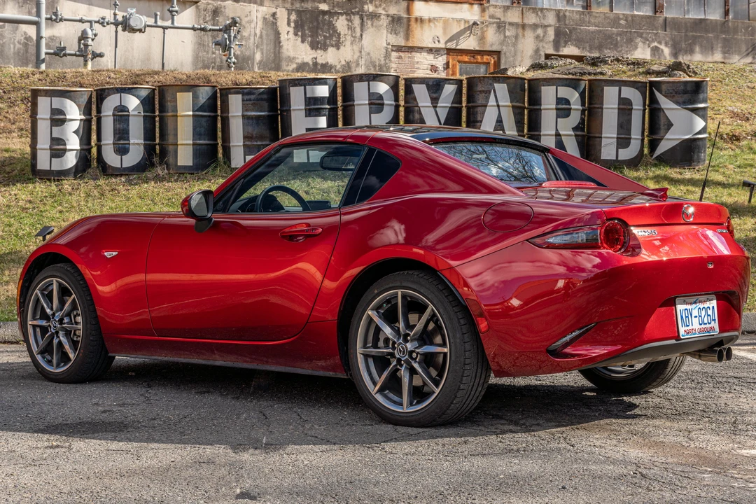 2021 Mazda ND MX-5 Miata - Image 16 of 31