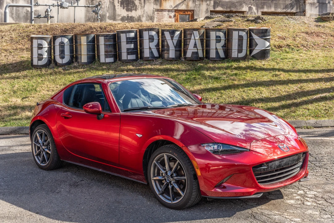 2021 Mazda ND MX-5 Miata - Image 19 of 31