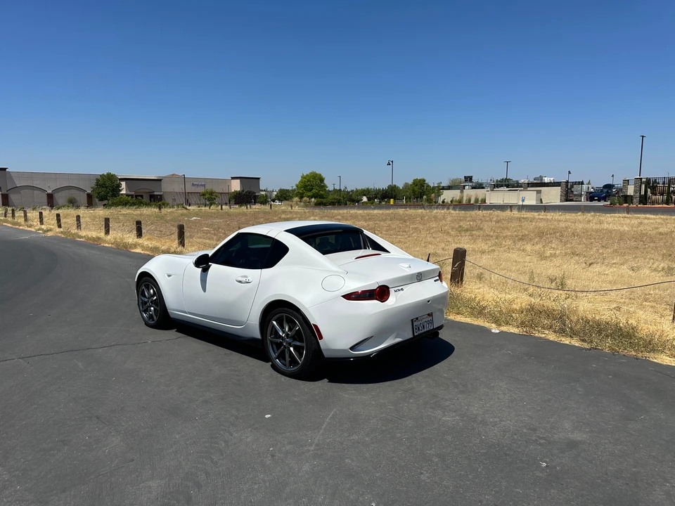 2021 Mazda ND MX-5 Miata - Image 13 of 31