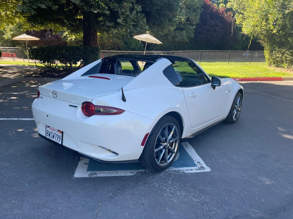 2021 Mazda ND MX-5 Miata - Image 14 of 31