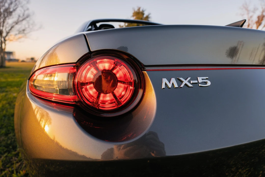 2021 Mazda ND MX-5 Miata - Image 29 of 31